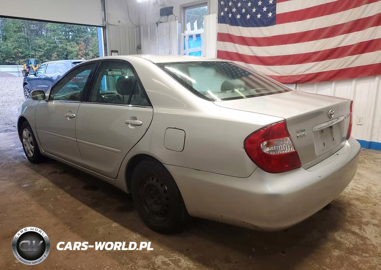 2004 Toyota Camry Le VIN:4T1BE30K84U286171 - 2