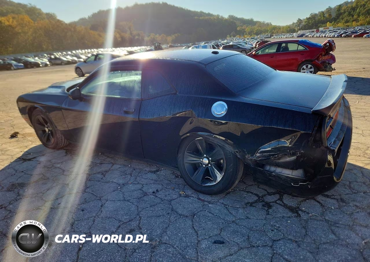 2018 Dodge Challenger Sxt VIN:2C3CDZAG0JH138544 - 2