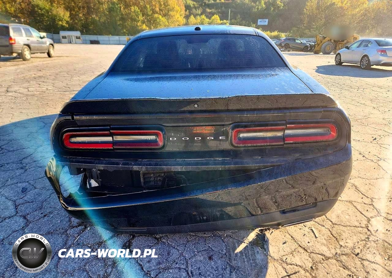 2018 Dodge Challenger Sxt VIN:2C3CDZAG0JH138544 - 6