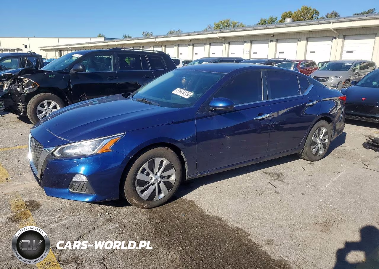 2019 Nissan Altima S