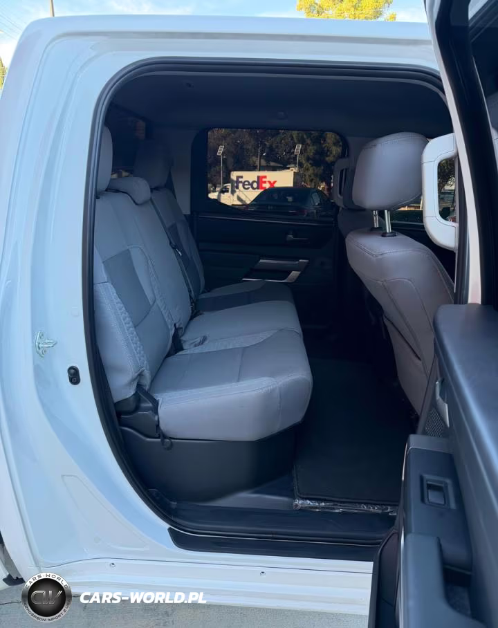 2024 Toyota Tundra Sr5 VIN:5TFLA5DB9RX212712 - 6