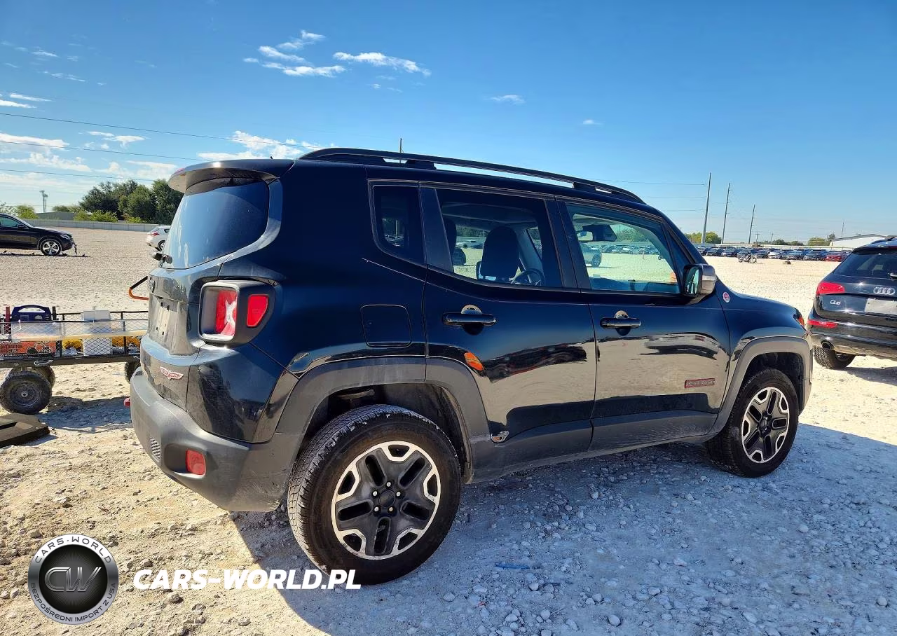 2017 Jeep Renegade Trailhawk VIN:ZACCJBCB2HPG15044 - 3