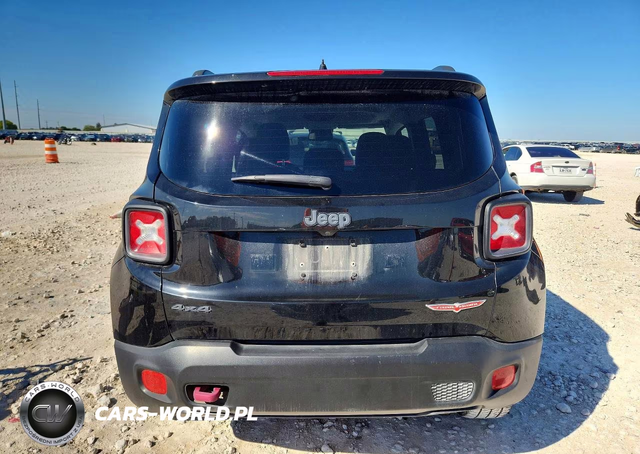 2017 Jeep Renegade Trailhawk VIN:ZACCJBCB2HPG15044 - 6