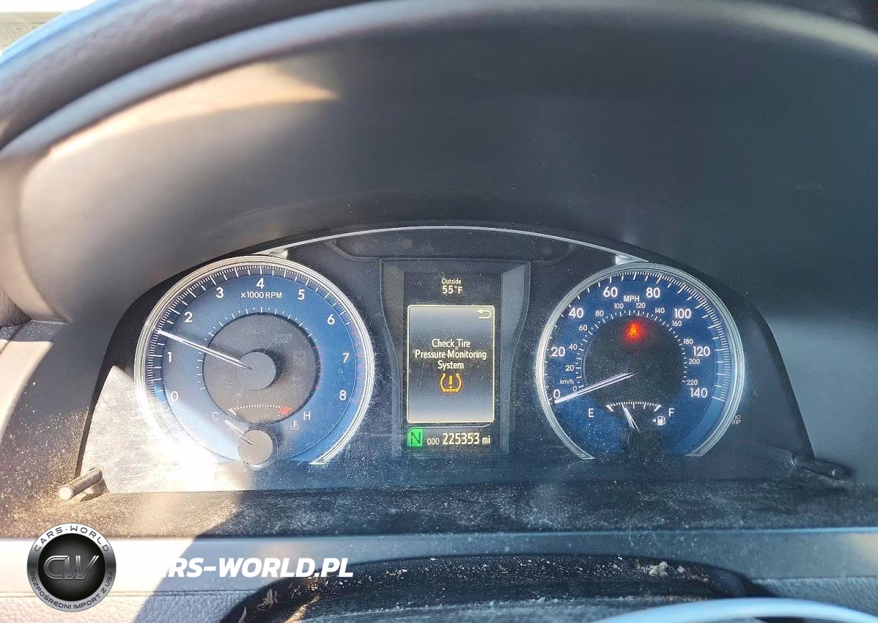 2017 Toyota Camry Le VIN:4T1BF1FK6HU347757 - 9