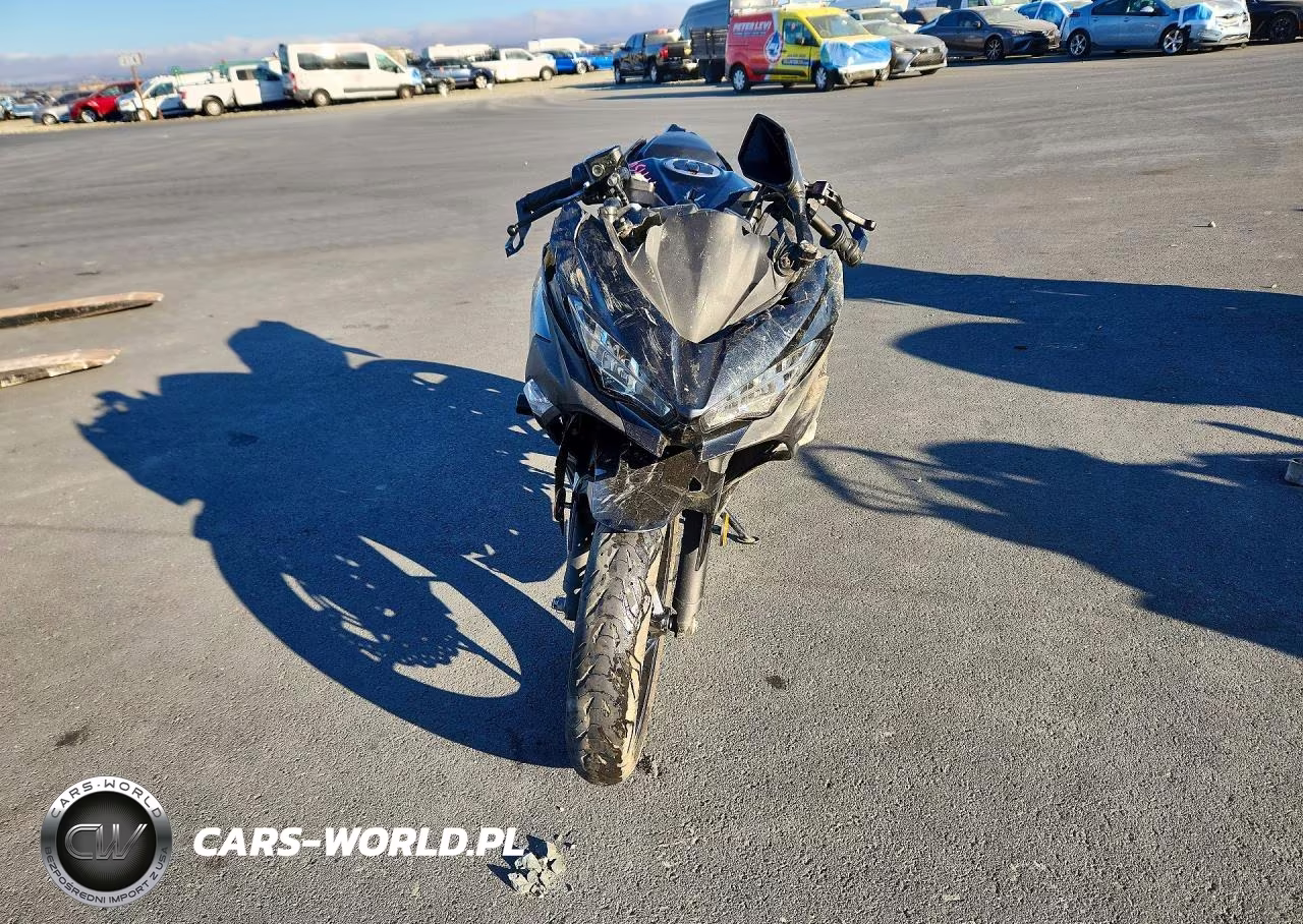 2019 Kawasaki Ex400 VIN:JKAEXKG11KDA24828 - 2