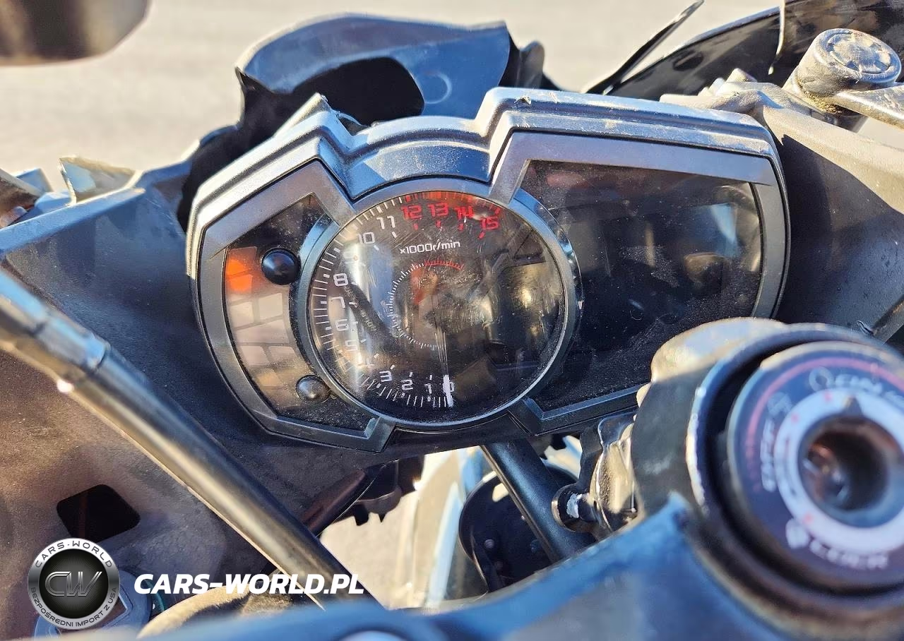 2019 Kawasaki Ex400 VIN:JKAEXKG11KDA24828 - 7