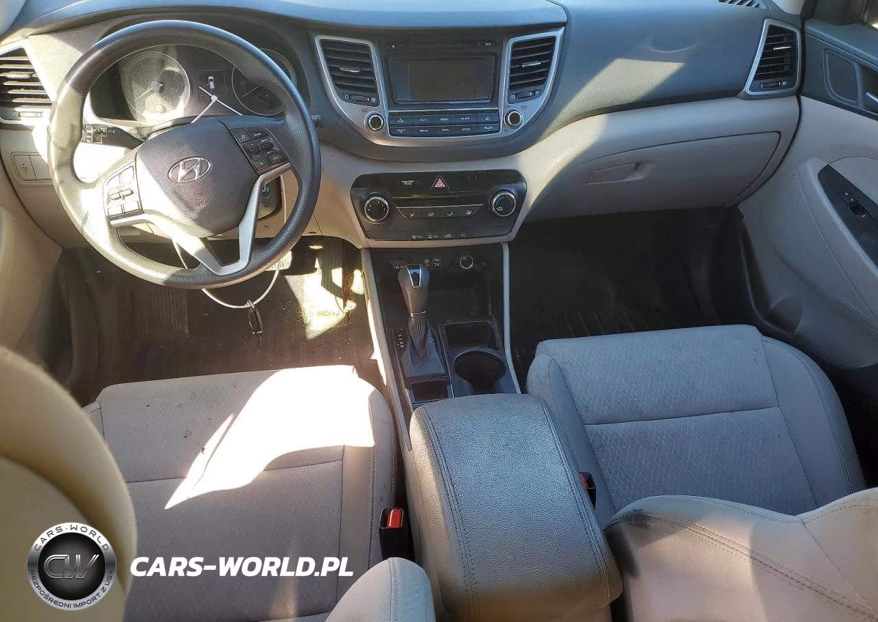 2017 Hyundai Tucson Se VIN:KM8J3CA48HU556829 - 8