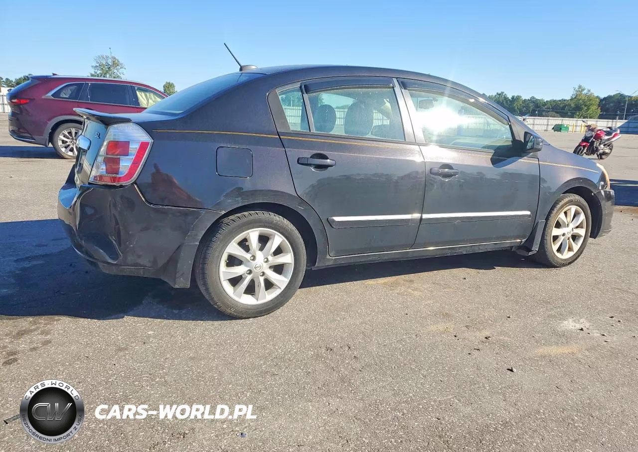 2011 Nissan Sentra 2.0 VIN:3N1AB6AP2BL661213 - 3