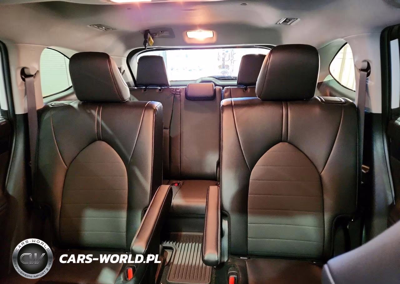 2025 Toyota Highlander Xle VIN:5TDKDRBH4SS586870 - 10