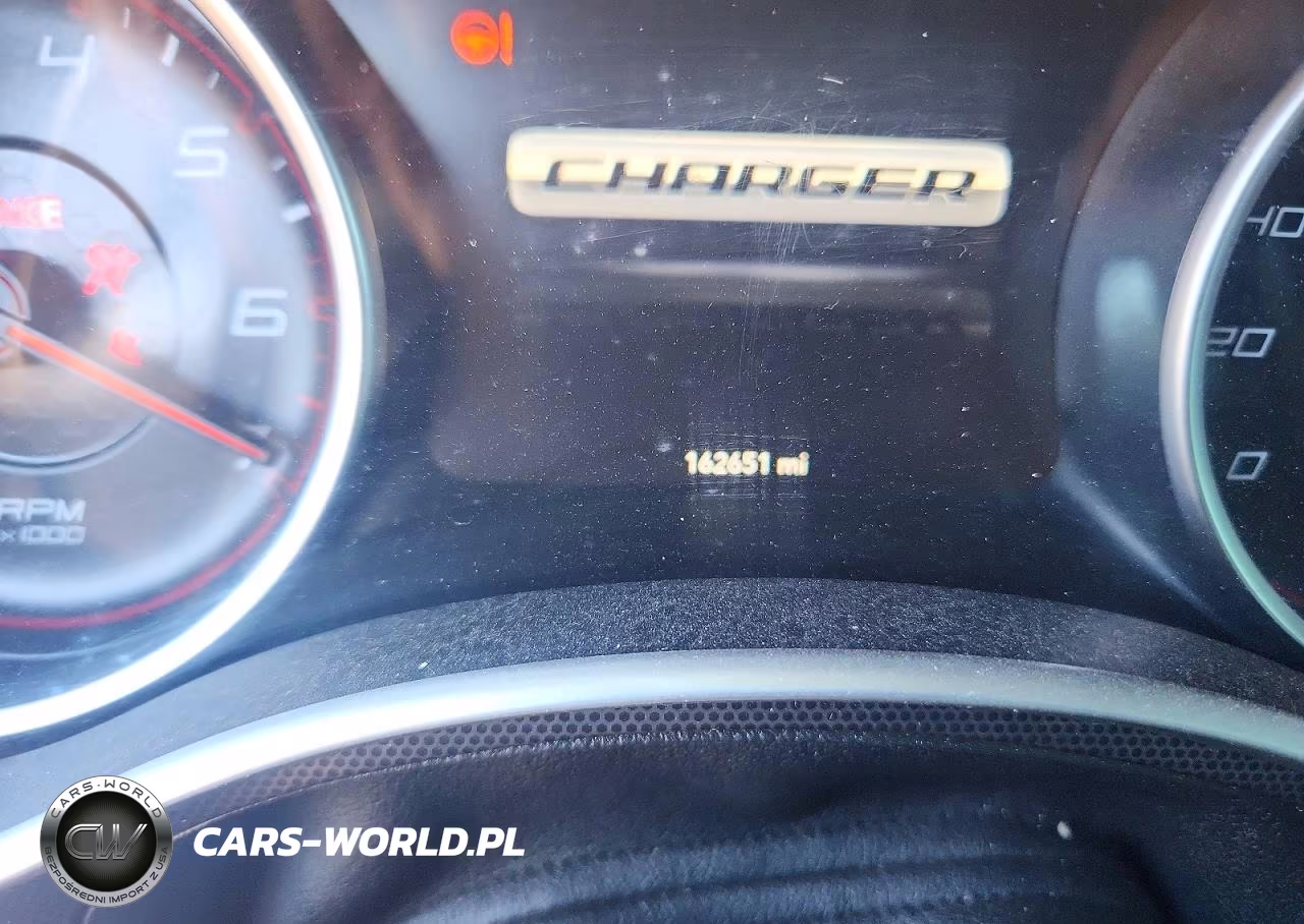 2015 Dodge Charger R-T VIN:2C3CDXCT0FH896017 - 9