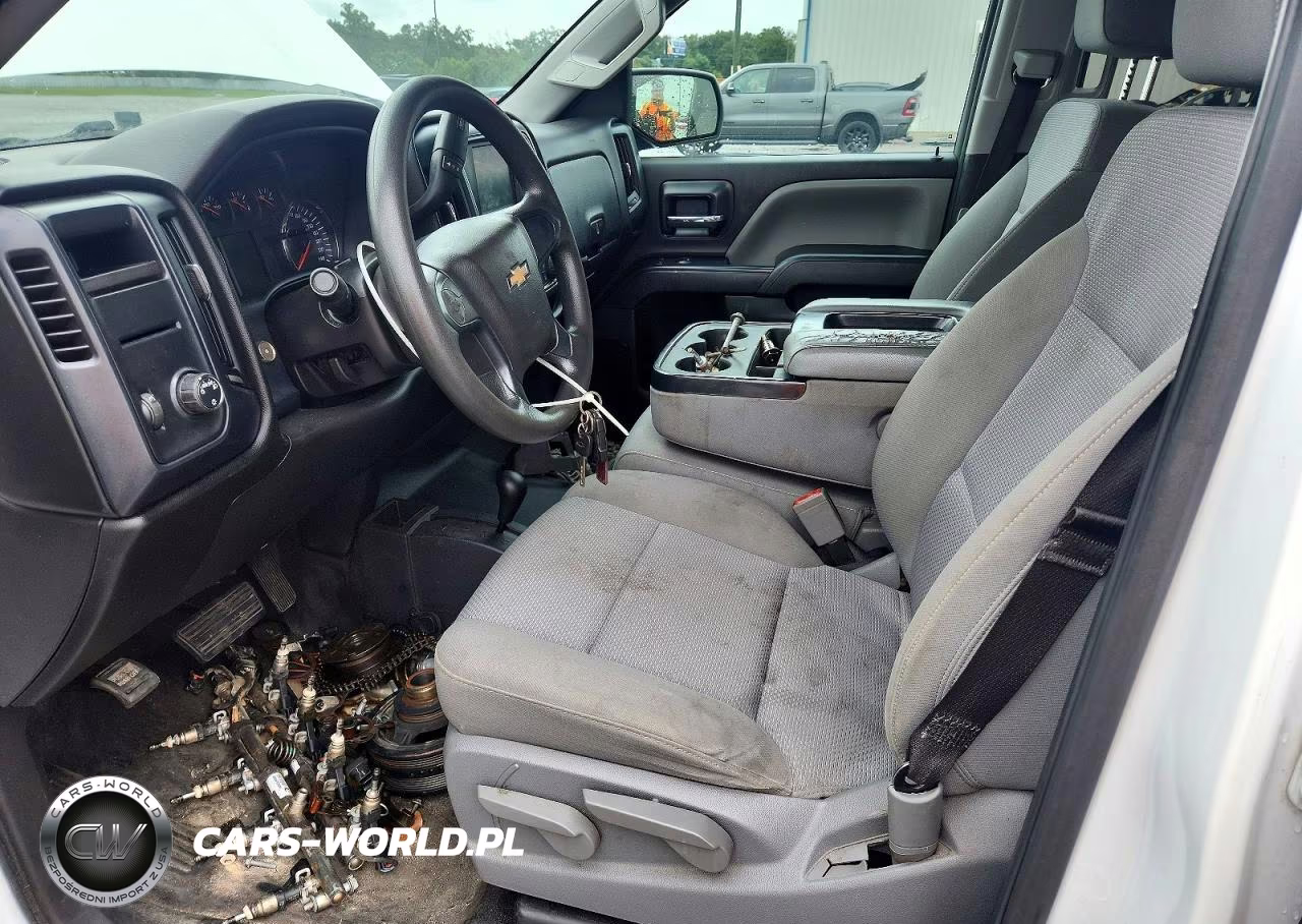 2018 Chevrolet Silverado K1500 VIN:3GCUKNEC8JG336083 - 7