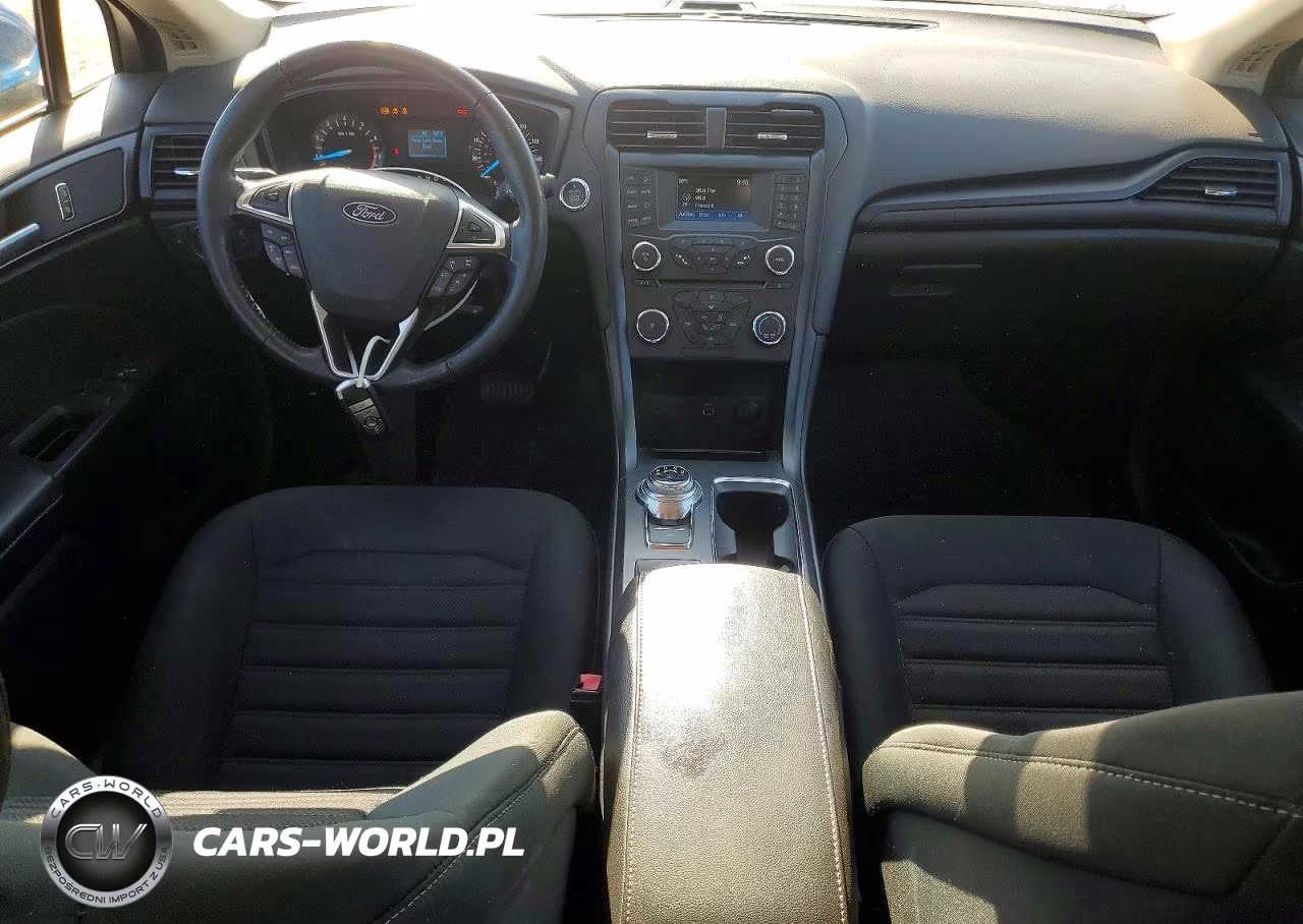 2018 Ford Fusion S VIN:3FA6P0G74JR264998 - 8