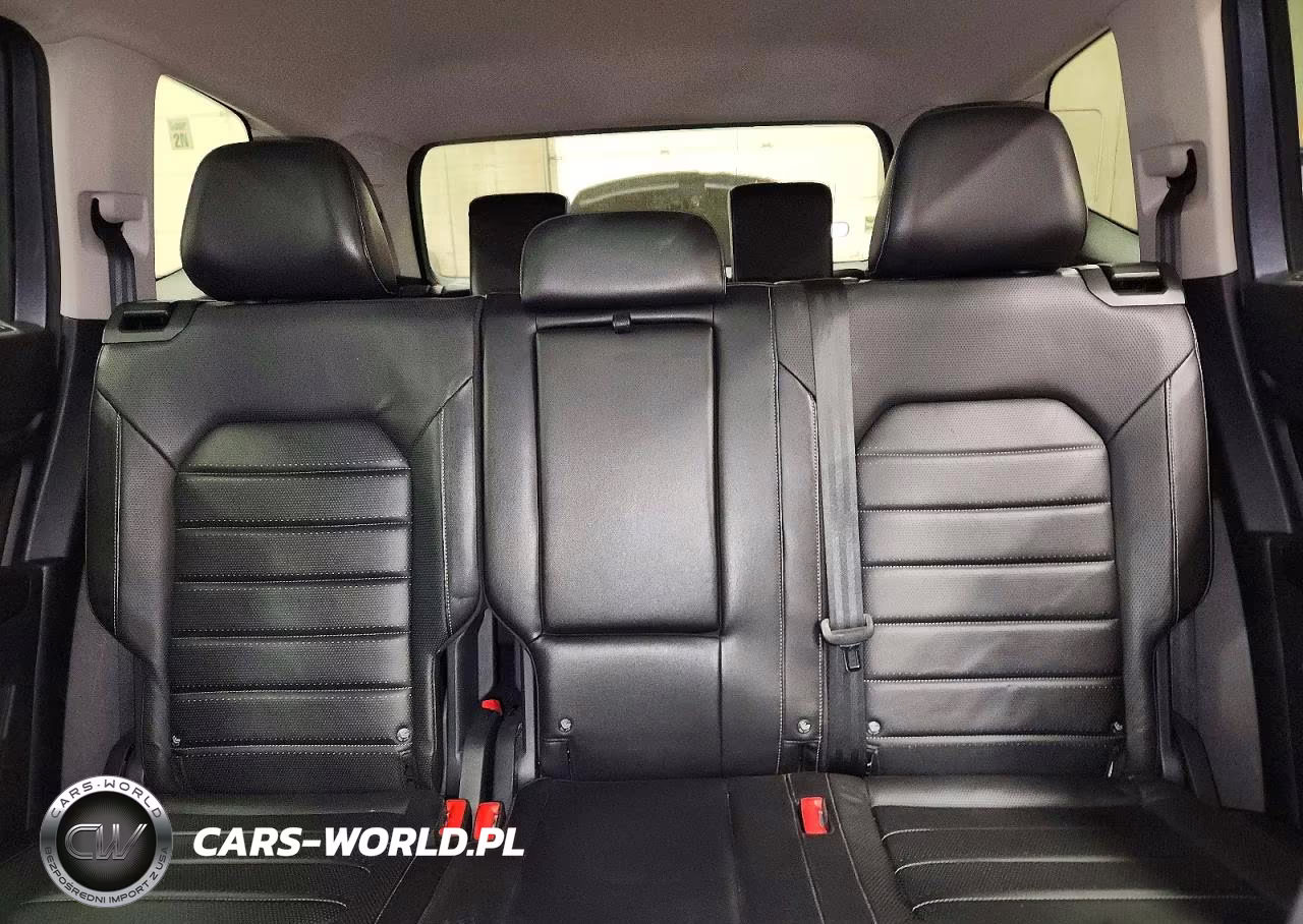 2018 Volkswagen Atlas Sel Premium VIN:1V2NR2CA8JC511062 - 10