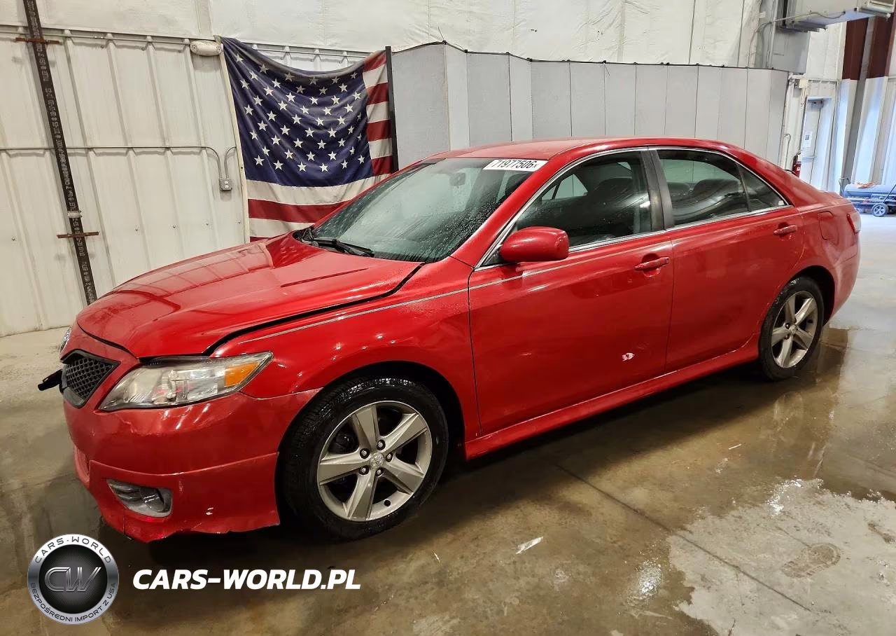 2010 Toyota Camry Se – zdjęcie 1 z 12