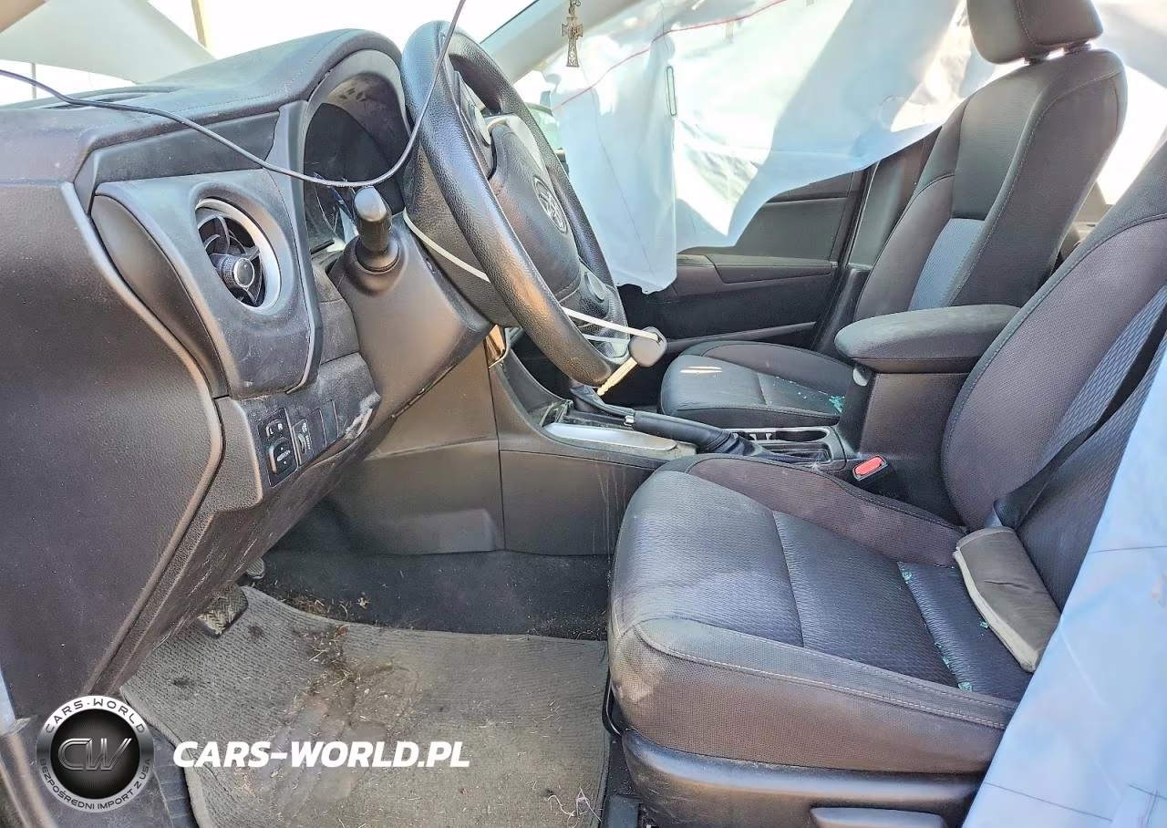 2019 Toyota Corolla Le VIN:5YFBURHE9KP875460 - 7