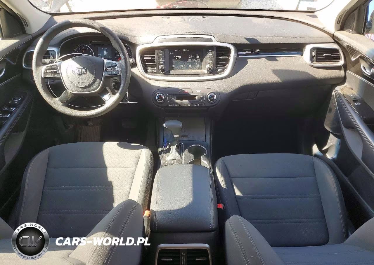 2019 Kia Sorento Lx V6 VIN:5XYPGDA58KG522366 - 8