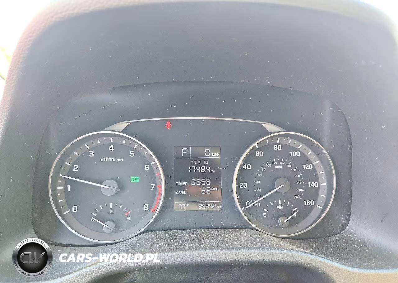 2018 Hyundai Elantra Se VIN:5NPD74LFXJH222084 - 9