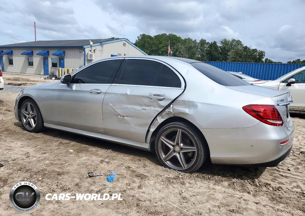 2017 Mercedes-Benz E 300 VIN:WDDZF4JB7HA052105 - 2