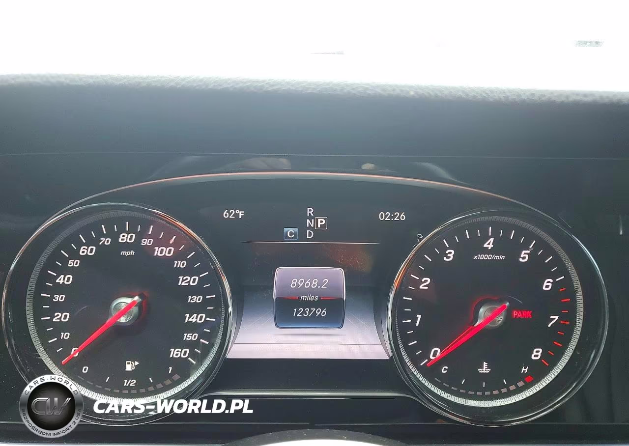 2017 Mercedes-Benz E 300 VIN:WDDZF4JB7HA052105 - 9