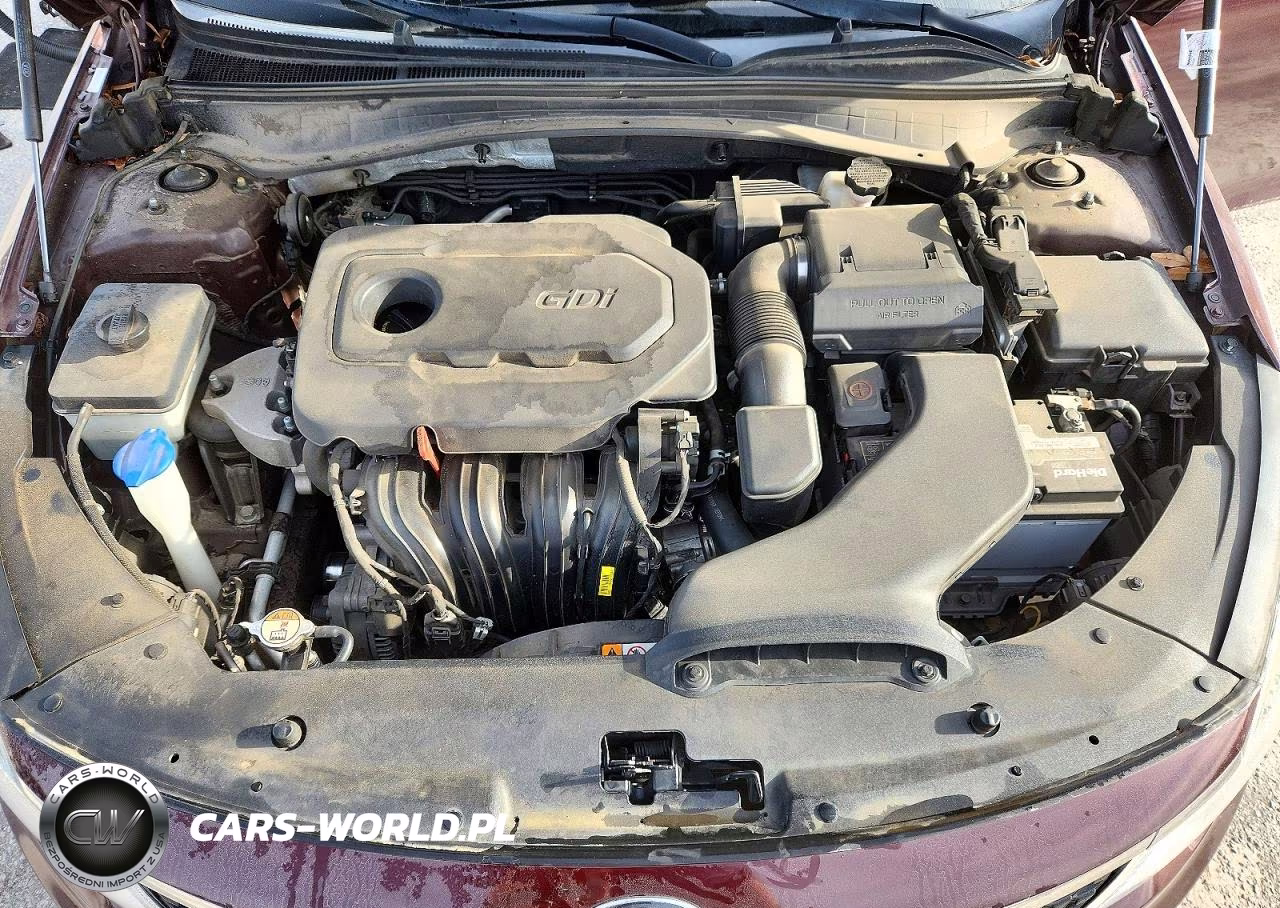 2018 Kia Optima VIN:5XXGT4L34JG265569 - 11