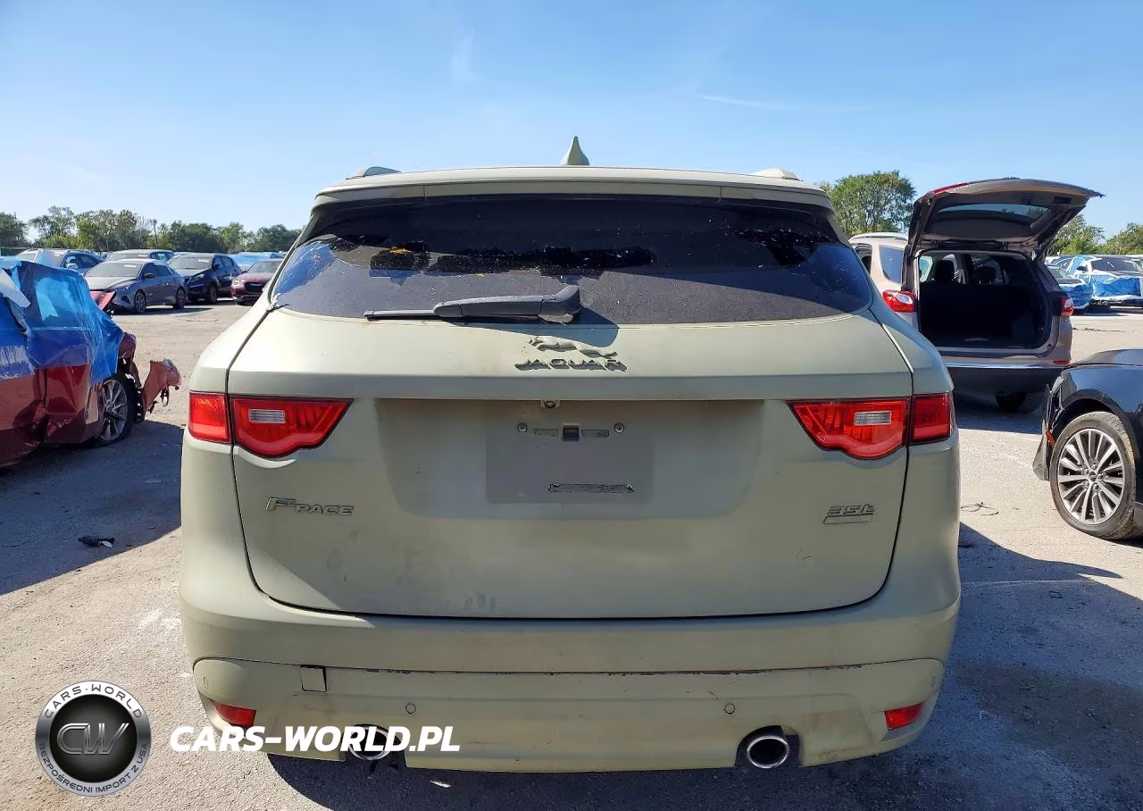 2017 Jaguar F-Pace Premium VIN:SADCJ2BV7HA495208 - 6