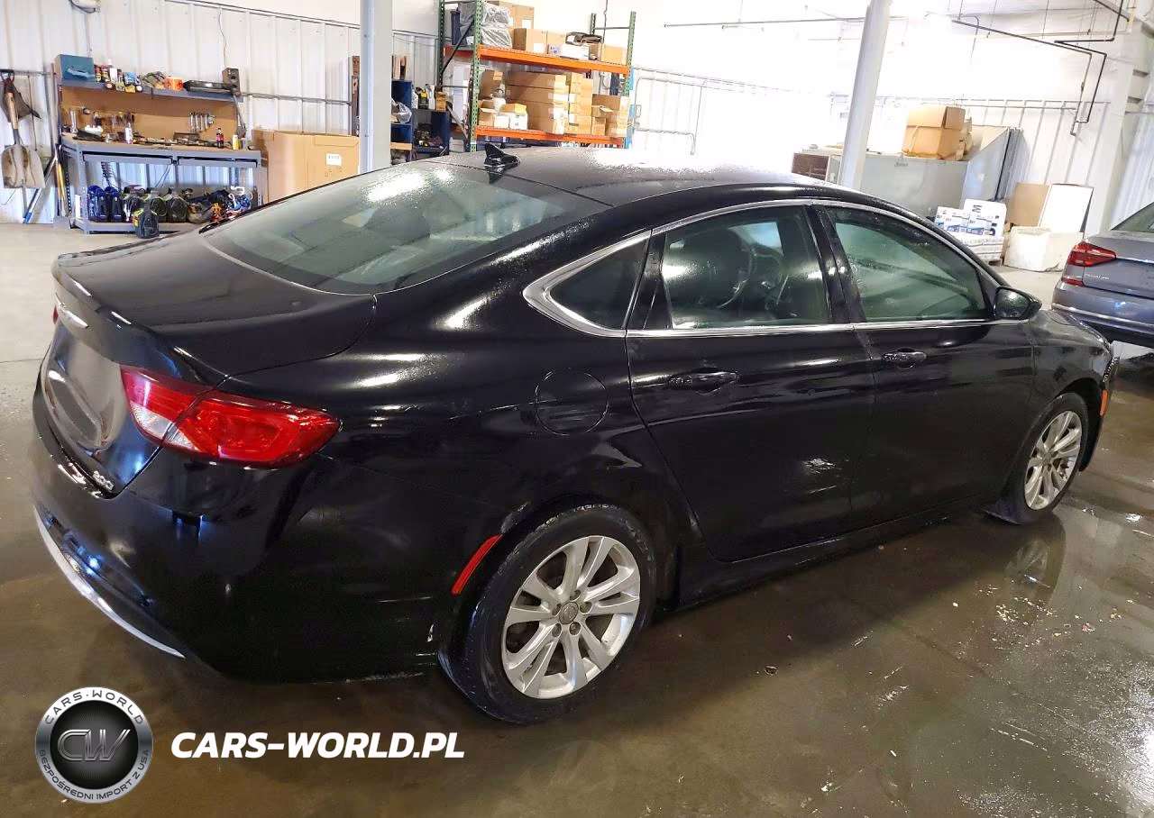 2015 Chrysler 200 Limited VIN:1C3CCCAB6FN721493 - 3