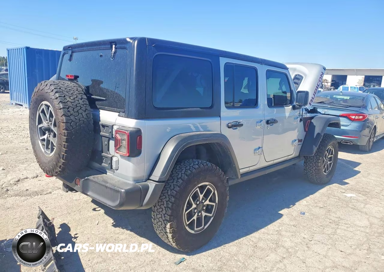2023 Jeep Wrangler Rubicon VIN:1C4HJXFN0PW549748 - 3