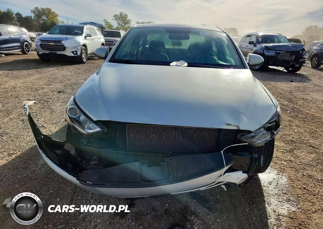 2018 Hyundai Elantra Sel VIN:KMHD84LFXJU473623 - 5