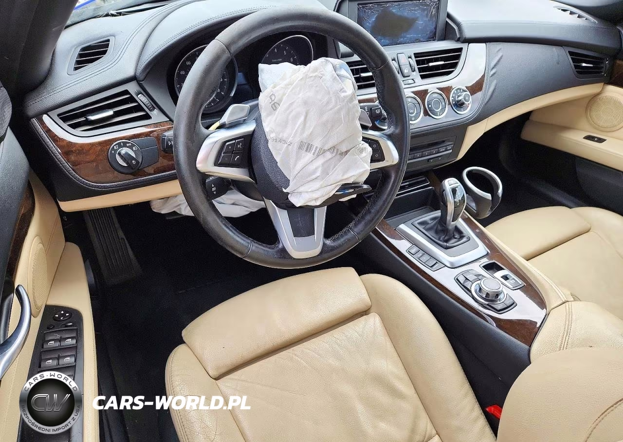 2010 BMW Z4 Sdrive35I VIN:WBALM7C56AE381937 - 8