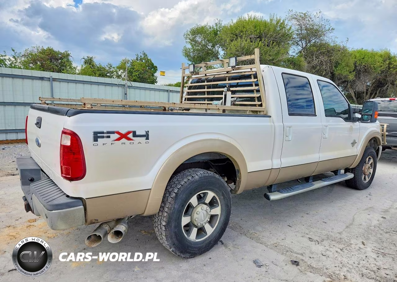 2011 Ford F250 Super Duty VIN:1FT7W2BT0BEB23772 - 3