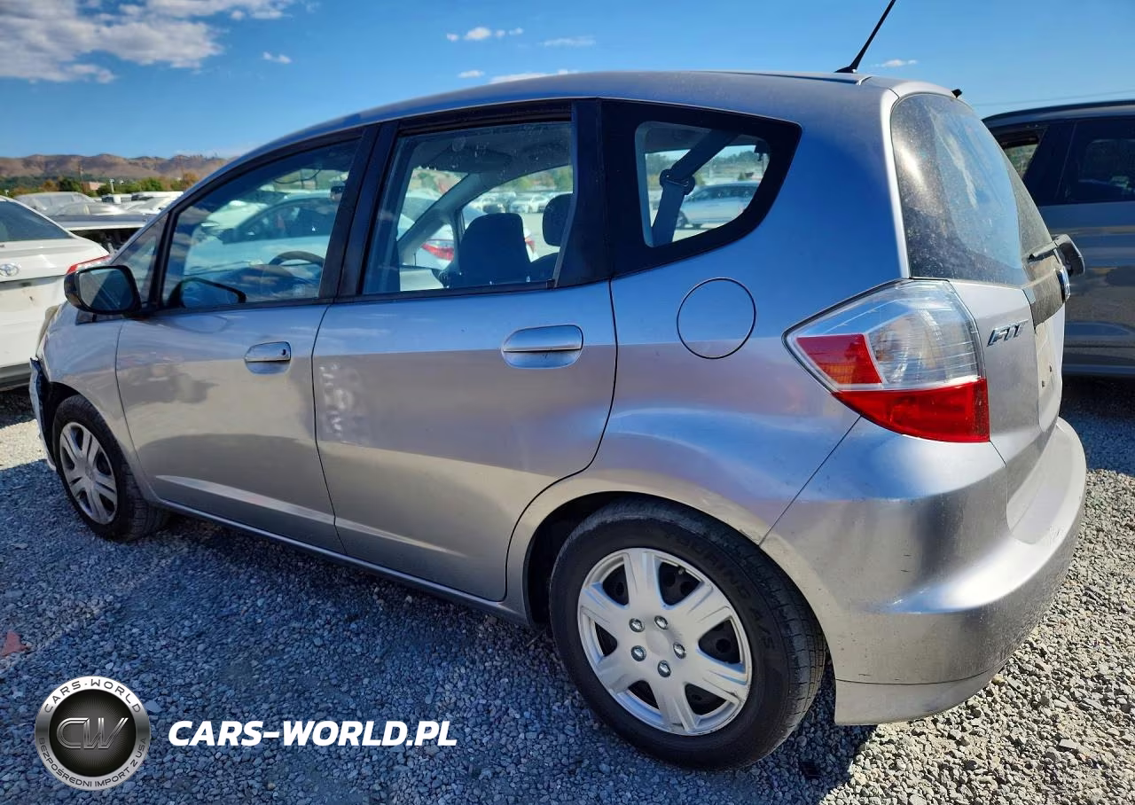 2010 Honda Fit VIN:JHMGE8H21AS020590 - 2