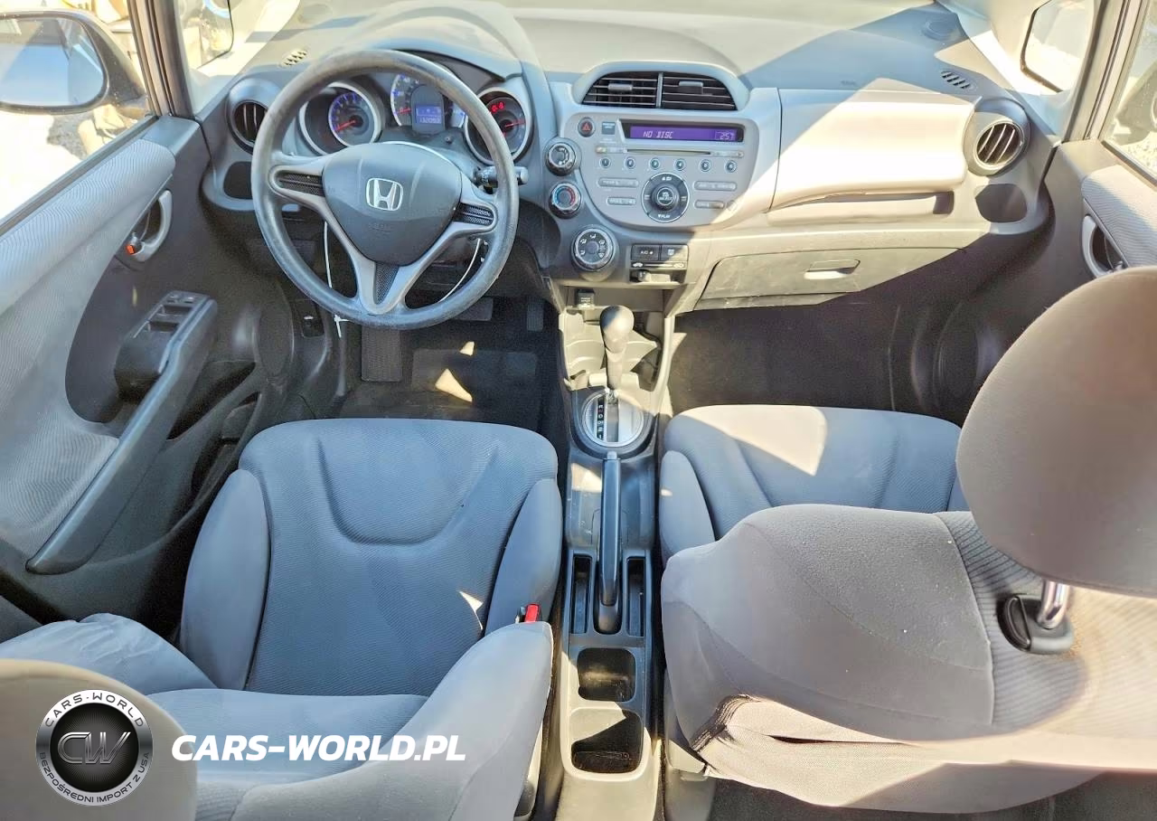2010 Honda Fit VIN:JHMGE8H21AS020590 - 8