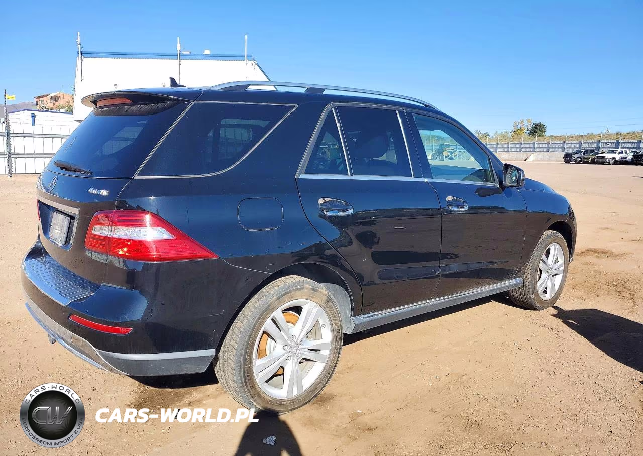 2015 Mercedes-Benz Ml 350 4Matic VIN:4JGDA5HB3FA615996 - 3