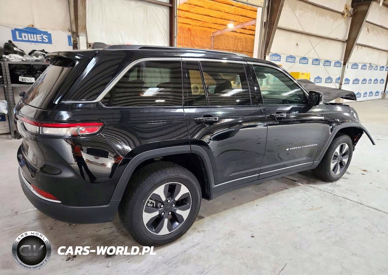 2024 Jeep Grand Cherokee Limited 4Xe VIN:1C4RJYB67RC142653 - 3