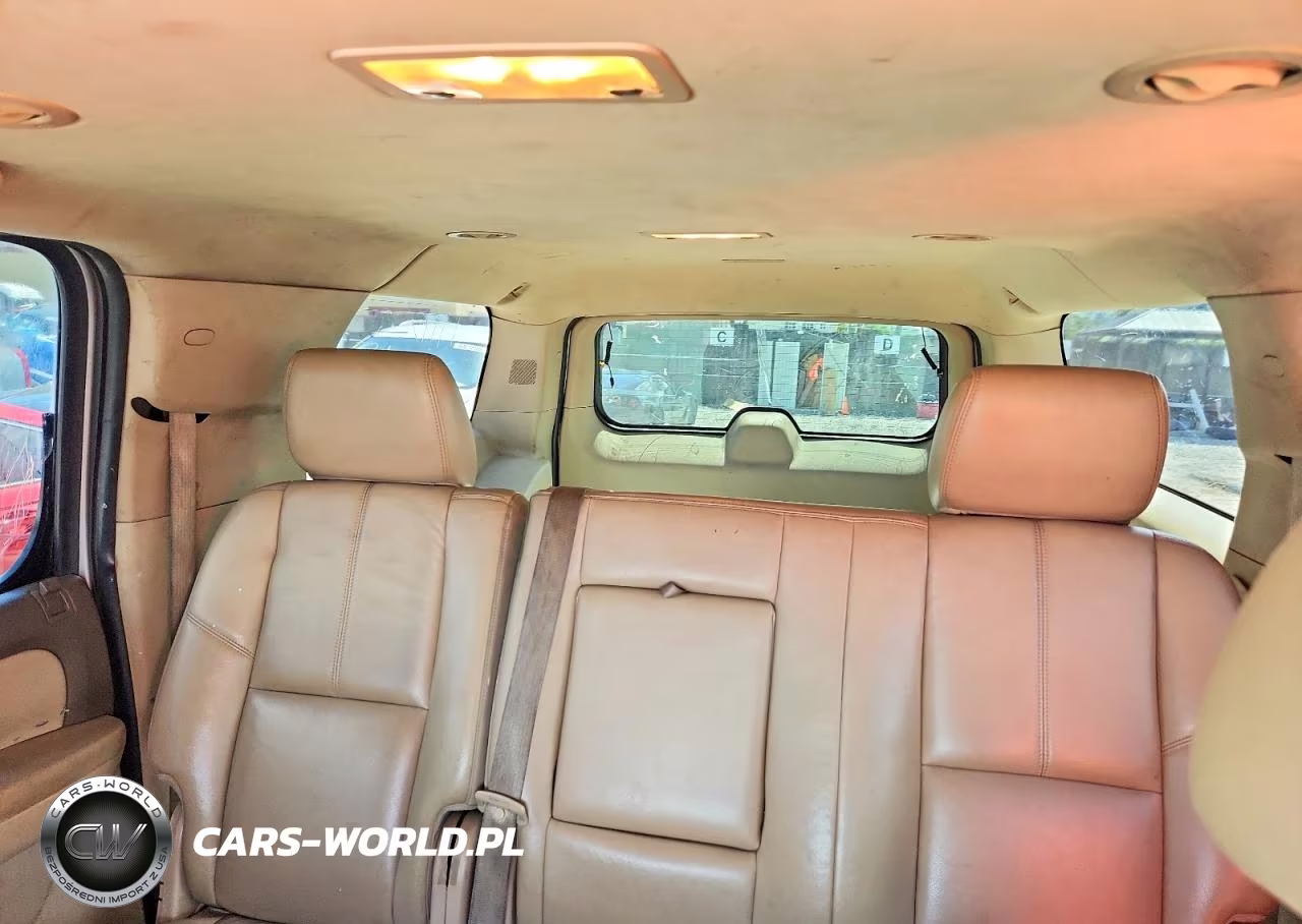 2014 Chevrolet Suburban C1500 Lt VIN:1GNSCJE05ER229959 - 10