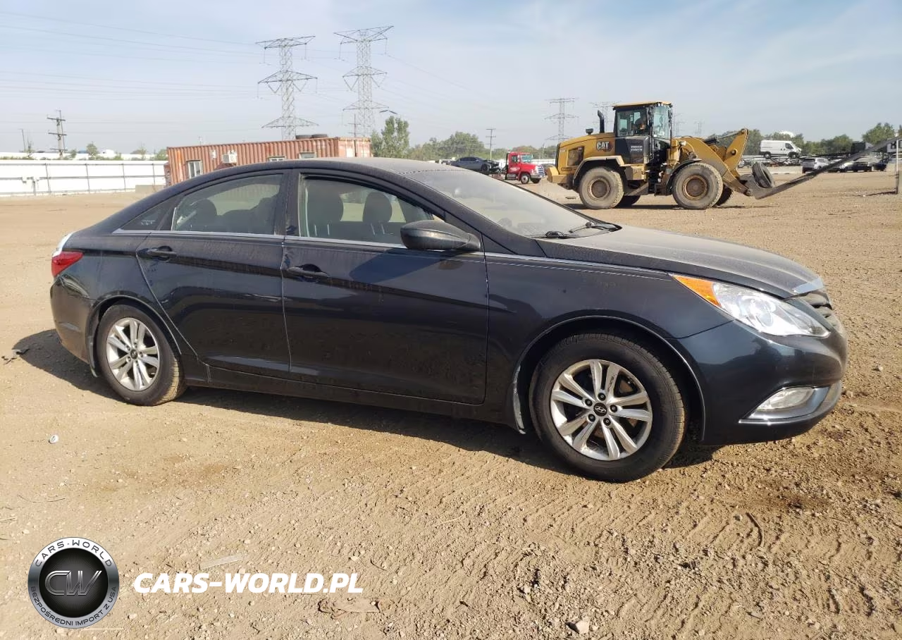 2013 Hyundai Sonata Gls VIN:5NPEB4AC6DH541059 - 4
