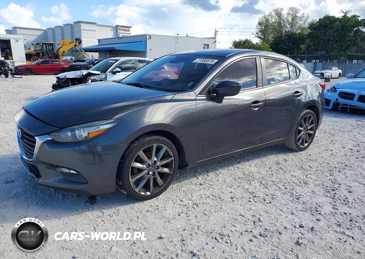 2018 Mazda 3 Touring VIN:3MZBN1V35JM185080 - 1