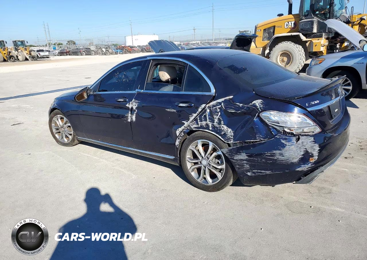 2015 Mercedes-Benz C 300 VIN:55SWF4JB0FU075306 - 2