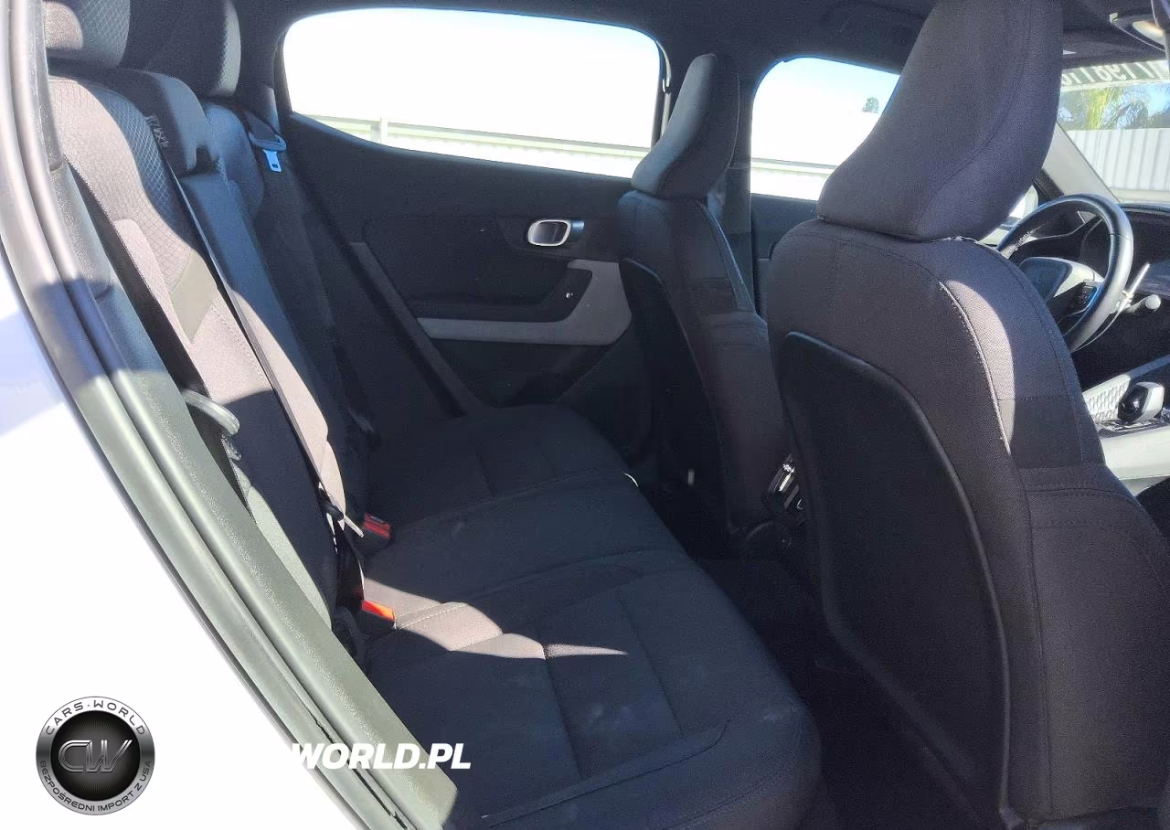 2023 Polestar 2 VIN:YSMED3KA9PL133404 - 10