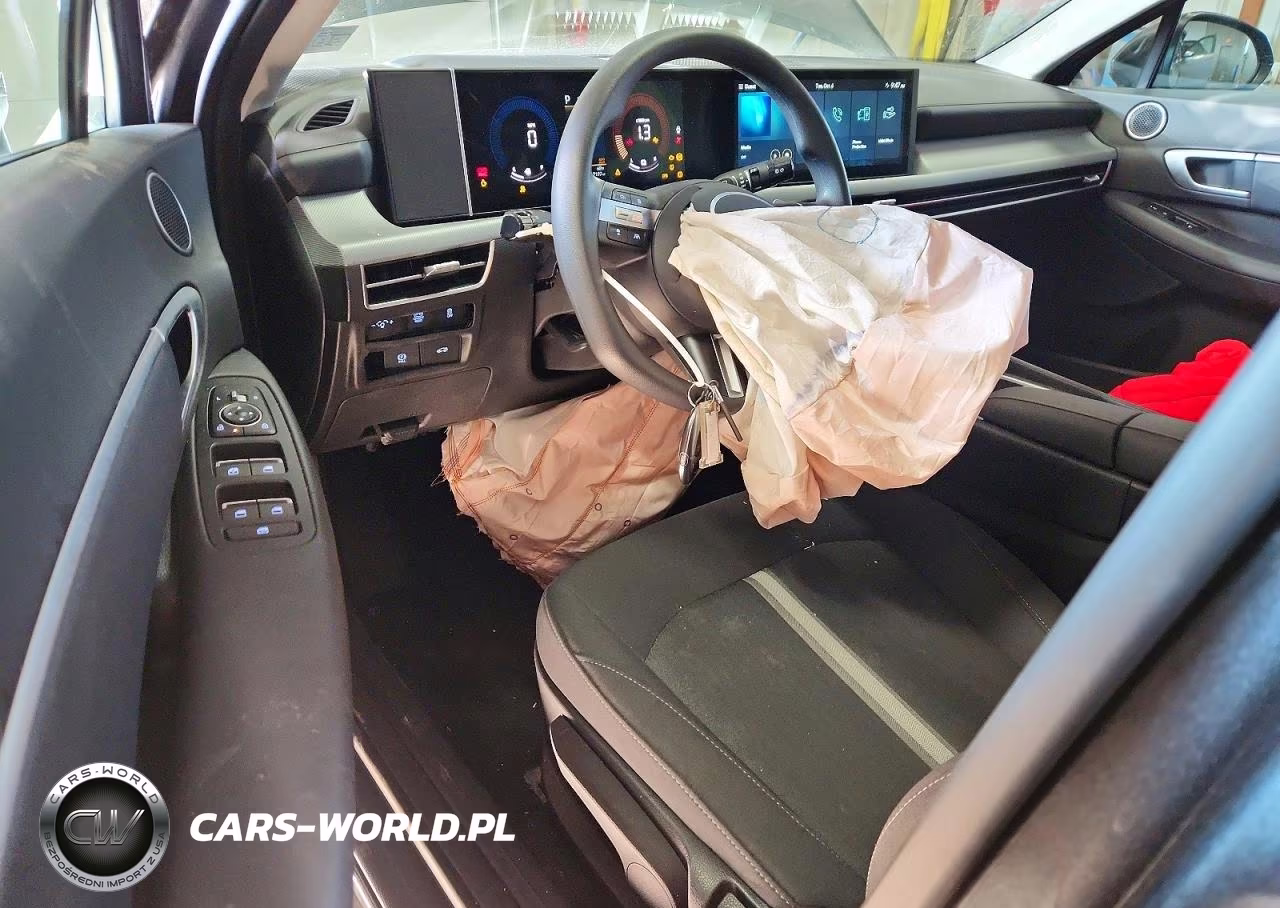 2026 Hyundai Sonata Hybrid Blue VIN:KMHL24JJ9TA166405 - 8