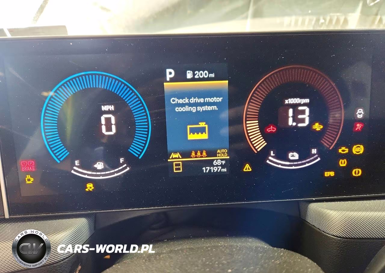 2026 Hyundai Sonata Hybrid Blue VIN:KMHL24JJ9TA166405 - 9