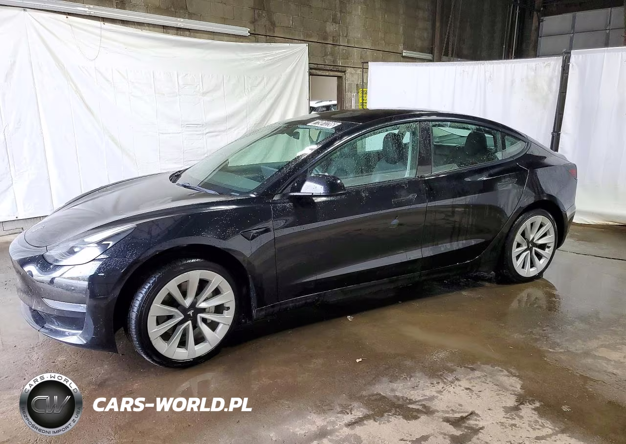 2022 Tesla Model 3 – zdjęcie 1 z 12