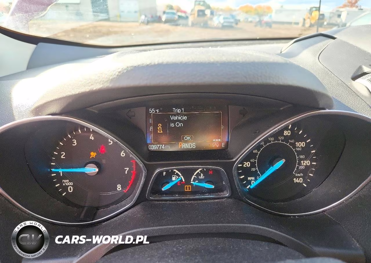 2018 Ford Escape VIN:1FMCU9GD3JUA36057 - 10