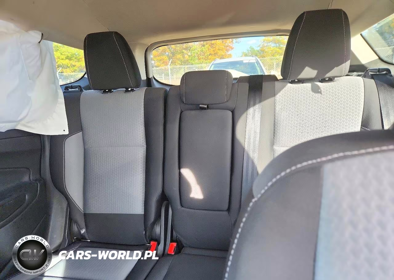 2018 Ford Escape VIN:1FMCU9GD3JUA36057 - 11