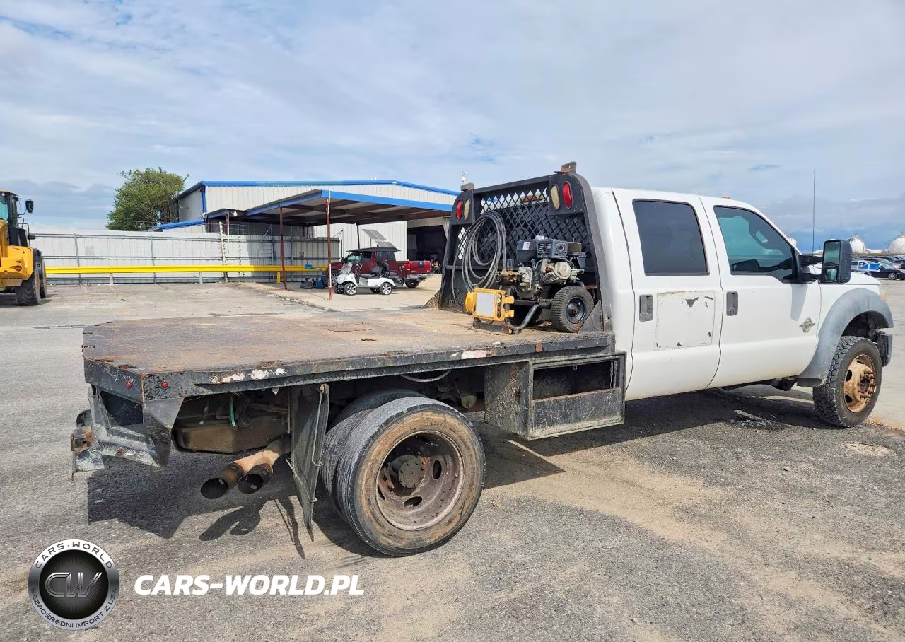 2011 Ford F550 Super Duty VIN:1FD0W5GTXBEC52982 - 3