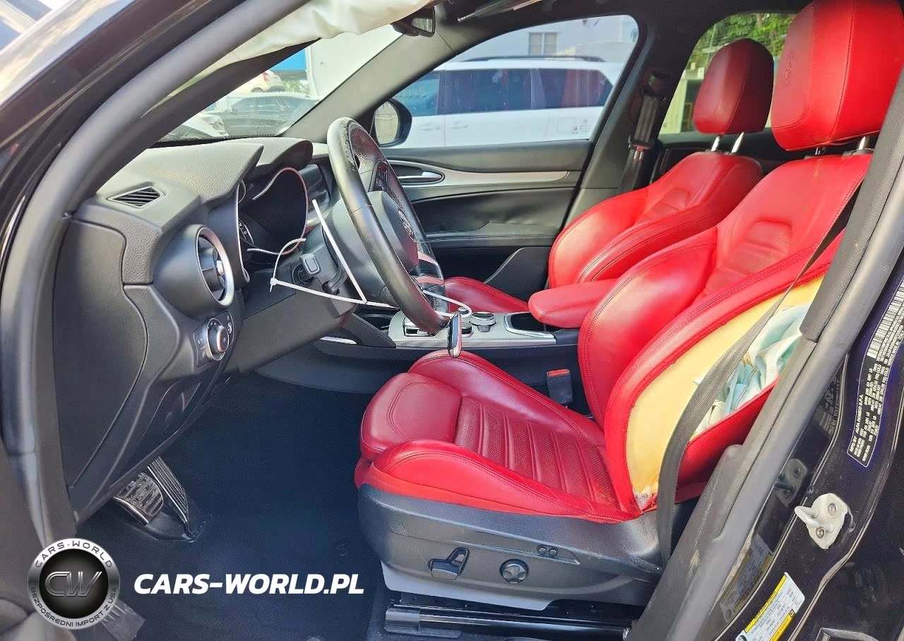 2022 Alfa Romeo Stelvio Ti VIN:ZASPAKBN5N7D25006 - 7