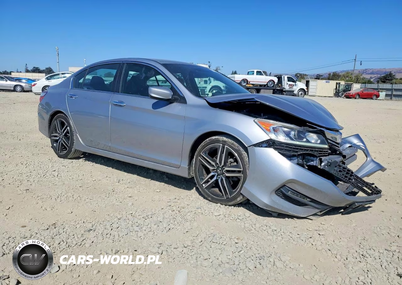 2017 Honda Accord Sport VIN:1HGCR2F51HA030293 - 4