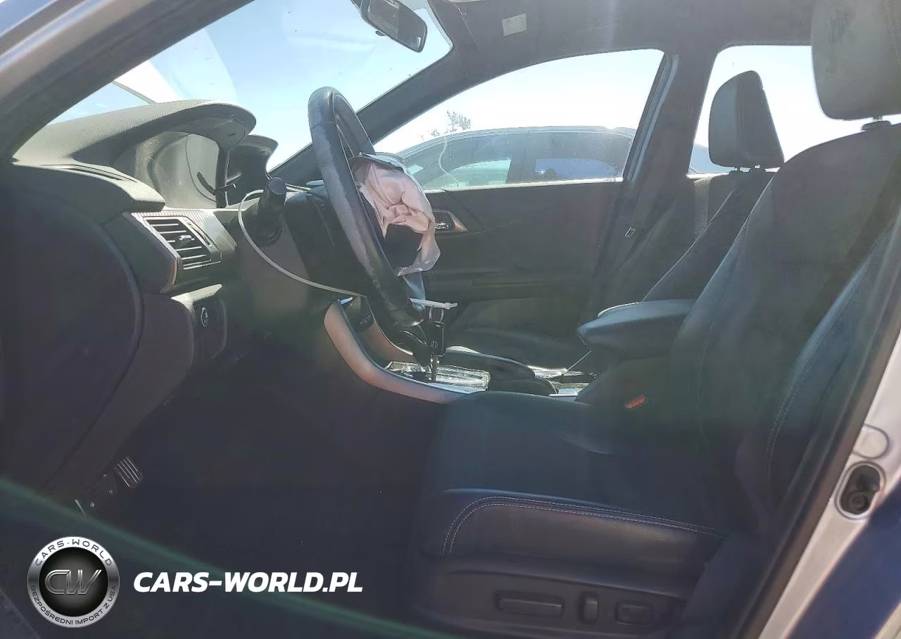 2017 Honda Accord Sport VIN:1HGCR2F51HA030293 - 7