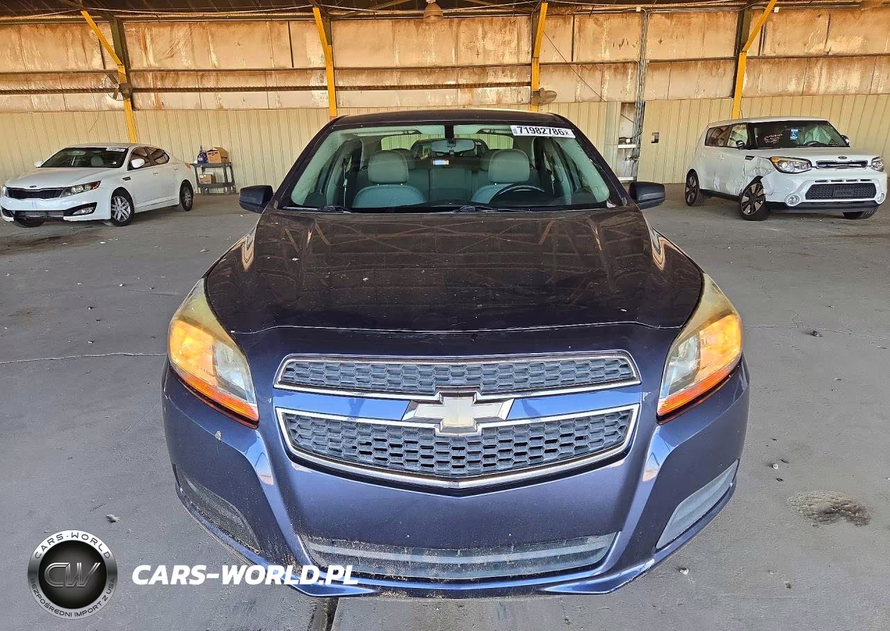2013 Chevrolet Malibu Ls VIN:1G11B5SAXDF341239 - 5