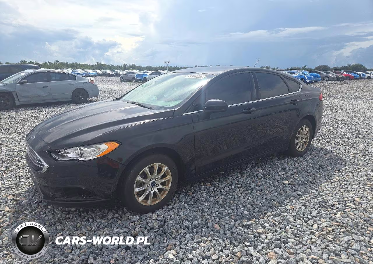 2018 Ford Fusion S – zdjęcie 1 z 12